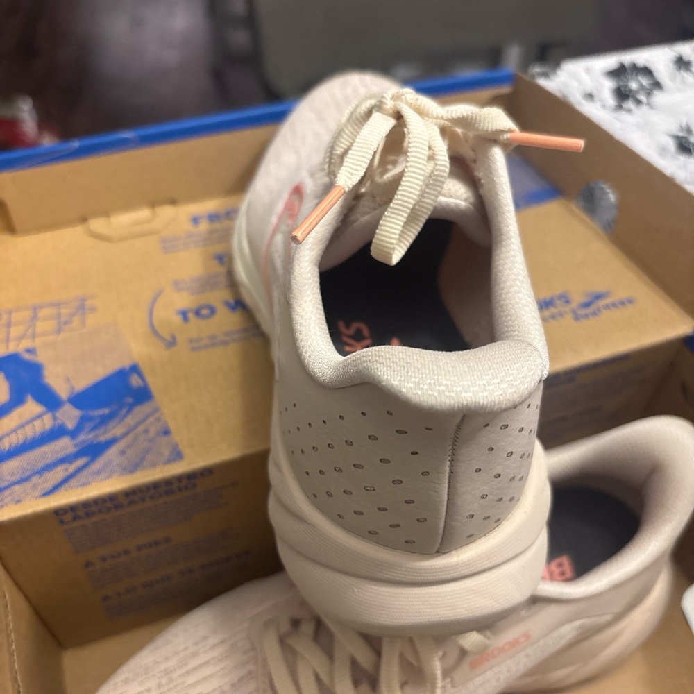 Brooks Women's Beige/Pink Athletic Running Shoes - Picture 3 of 5